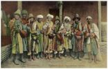Странствующие дервиши на ташкентском базаре.
